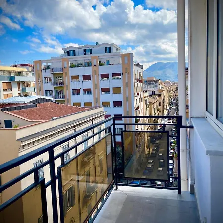 Apartman 38 House